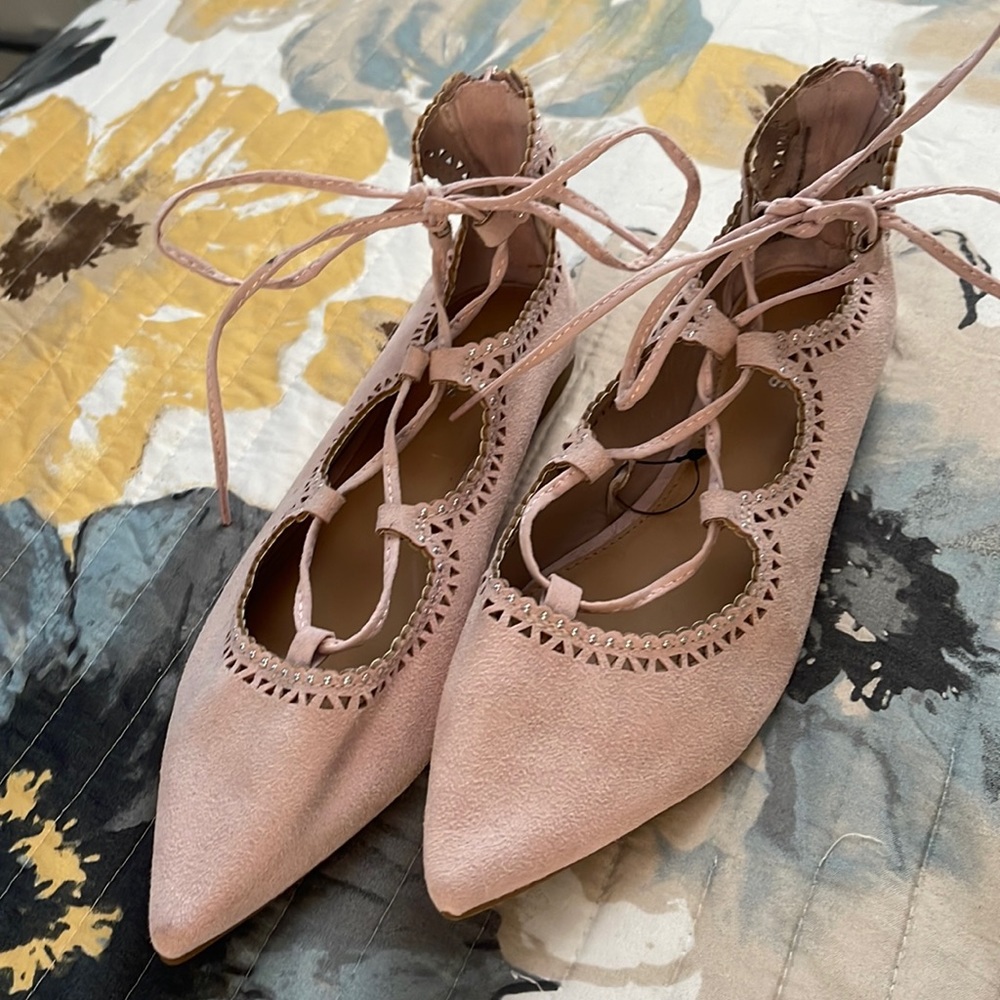 Express shoes, strap up.. Ballerina shoes